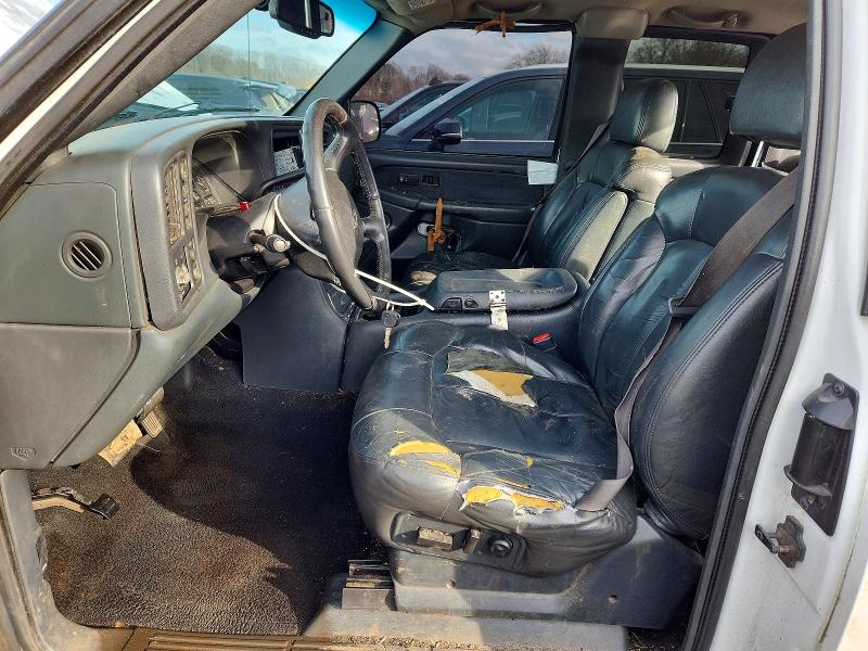 Photo 7 from auction – 2002 CHEVROLET SILVERADO with VIN 1GCEK19T12E192991