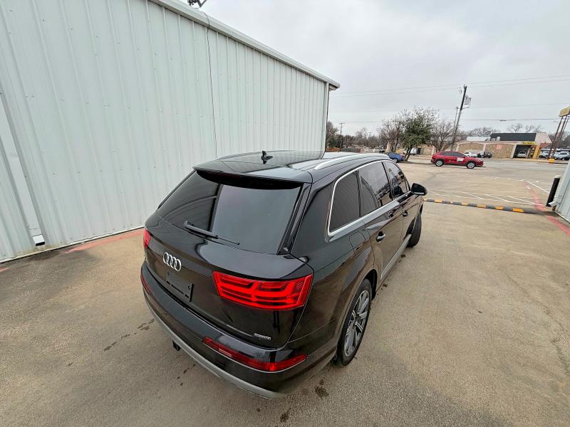 Photo 4 from auction – 2019 AUDI Q7 PREMIUM with VIN WA1LHAF72KD044586
