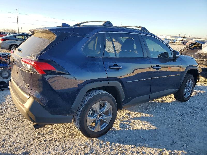 Photo 3 from auction – 2025 TOYOTA RAV4 XLE with VIN 4T3RWRFVXSU196993
