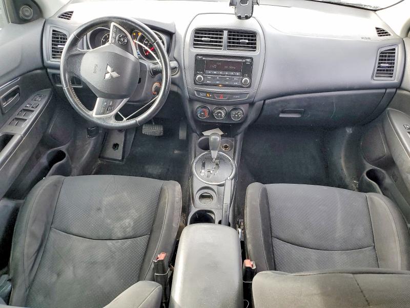 Photo 8 from auction – 2015 MITSUBISHI OUTLANDER with VIN 4A4AP3AU9FE029827