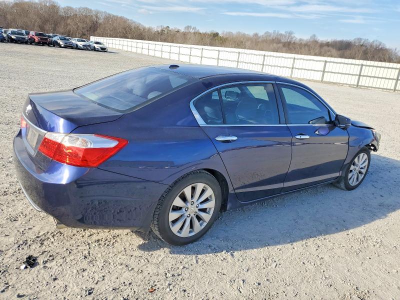 Photo 3 from auction – 2013 HONDA ACCORD EXL with VIN 1HGCR2F82DA026242