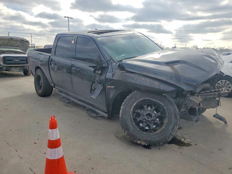 Photo 4 from auction – 2016 RAM 1500 with VIN 1C6RR7MT8GS358317