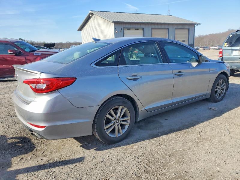 Photo 3 from auction – 2016 HYUNDAI SONATA SE with VIN 5NPE24AF1GH332777