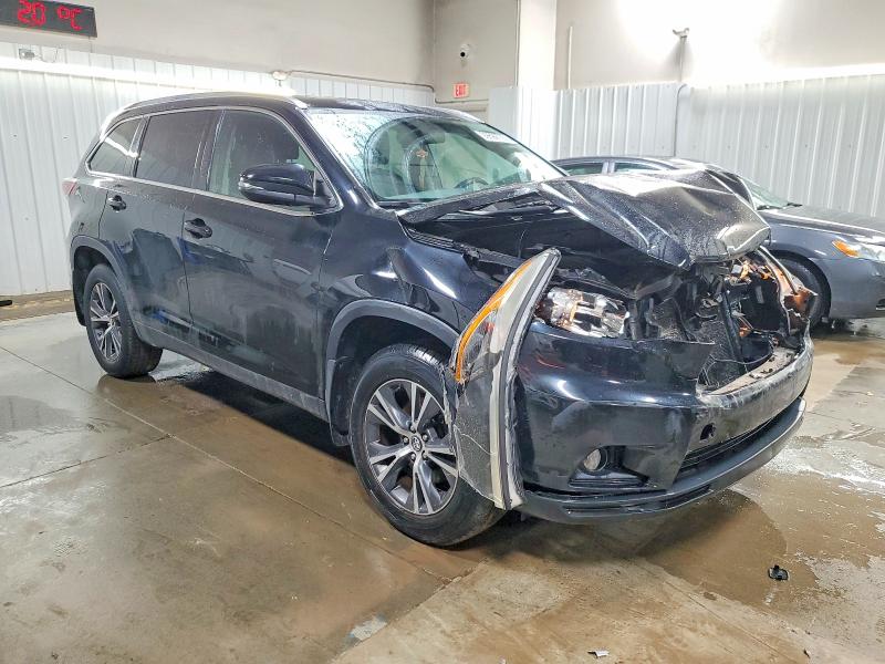 Photo 4 from auction – 2016 TOYOTA HIGHLANDER with VIN 5TDJKRFH8GS284470