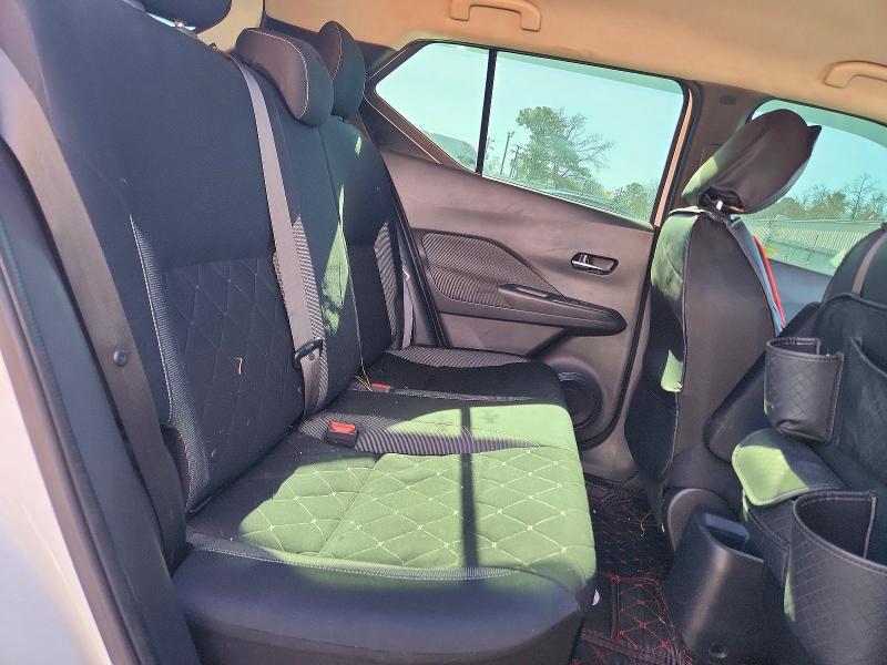 Photo 11 from auction – 2019 NISSAN KICKS S with VIN 3N1CP5CU7KL550597