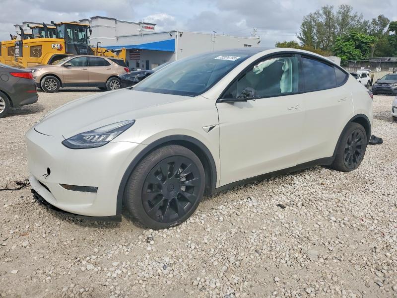 TESLA MODEL Y 2021 with VIN 5YJYGDEE2MF067507 - Photo from auction