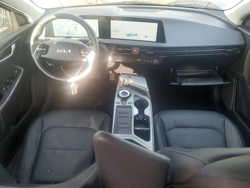 Photo 8 from auction – 2023 KIA EV6 LIGHT with VIN KNDC34LA8P5611410