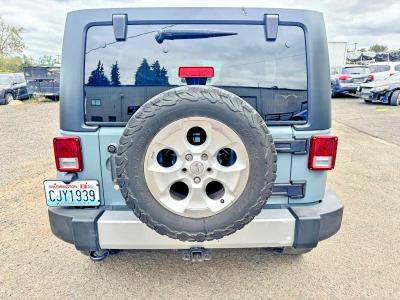 Photo 13 from auction – 2014 JEEP WRANGLER U with VIN 1C4BJWEG1EL304085