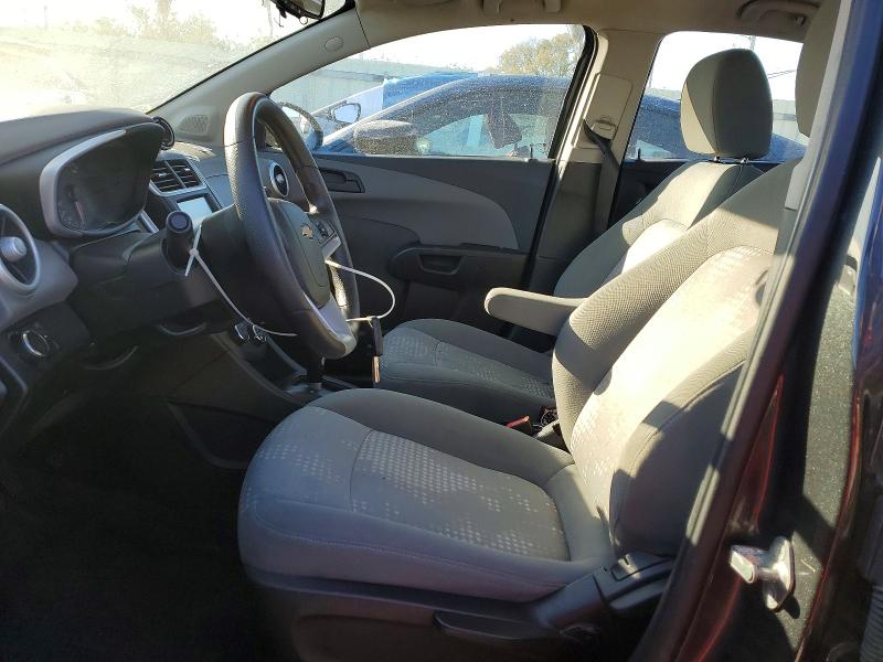 Foto 7 de la subasta – 2017 CHEVROLET SONIC con VIN 1G1JB5SG7H4157897
