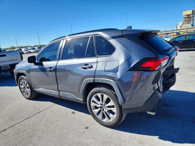 Photo 2 from auction – 2021 TOYOTA RAV4 with VIN 2T3C1RFV8MC129205