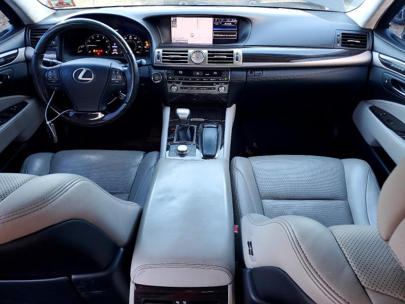 Photo 8 from auction – 2013 LEXUS LS 460 with VIN JTHCL5EF1D5017279