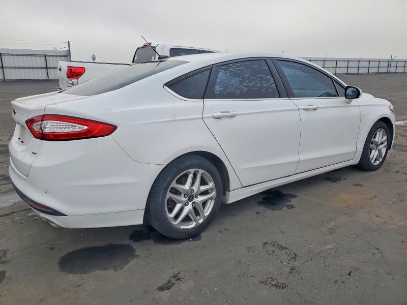 Zdjęcie 3 z aukcji – 2016 FORD FUSION z VIN 1FA6P0H7XG5123136