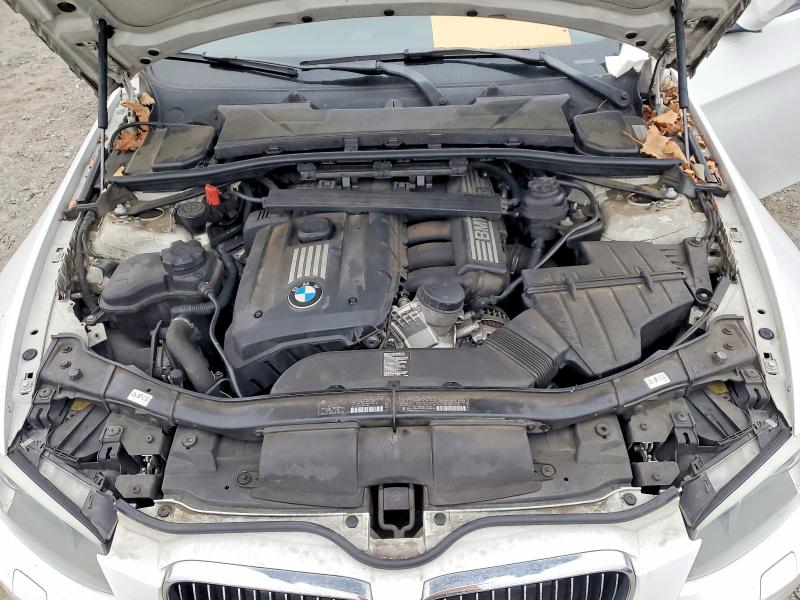 Photo 11 from auction – 2011 BMW 328 I SULE with VIN WBAKE5C57BE755342