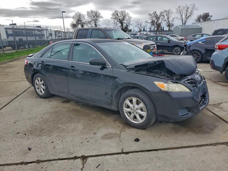 Foto 4 de la subasta – 2011 TOYOTA CAMRY BASE con VIN 4T4BF3EK5BR162254