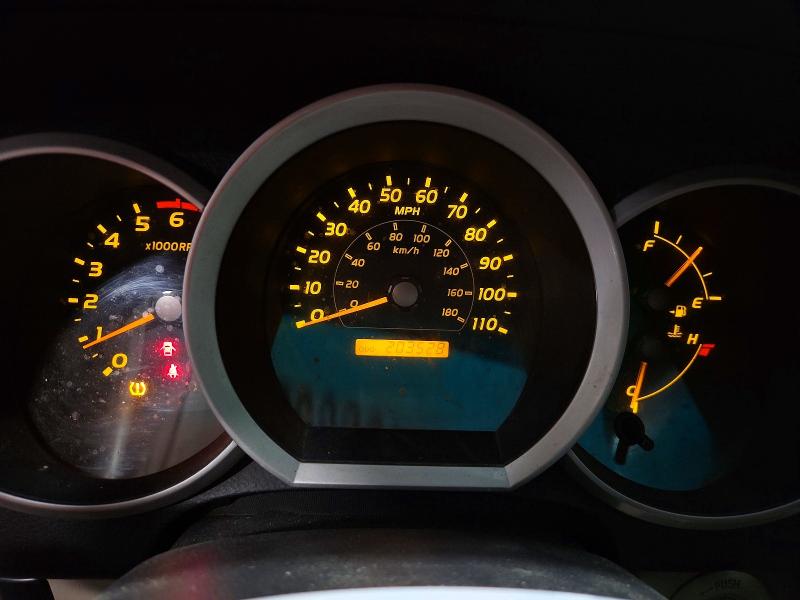 Zdjęcie 9 z aukcji – 2006 TOYOTA 4RUNNER SR z VIN JTEBU14R860090644