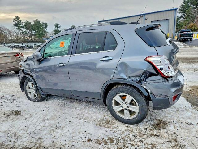 Photo 2 from auction – 2020 CHEVROLET TRAX with VIN 3GNCJPSB2LL318475