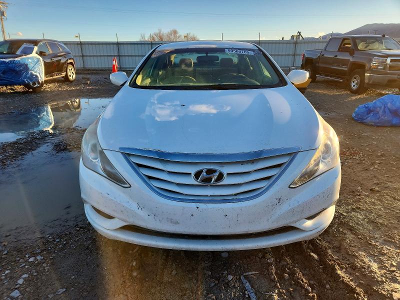 Photo 5 from auction – 2011 HYUNDAI SONATA GLS with VIN 5NPEB4AC6BH244919