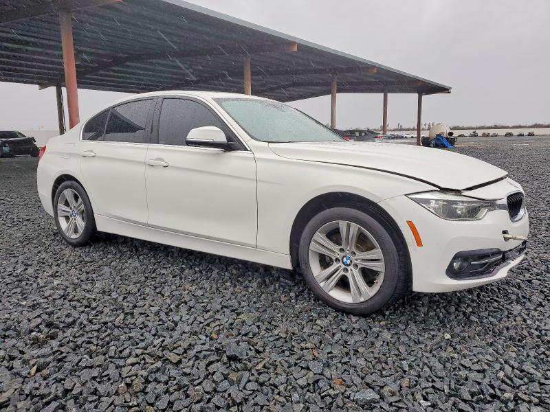 Photo 4 from auction – 2018 BMW 330 I with VIN WBA8B9C56JK676853