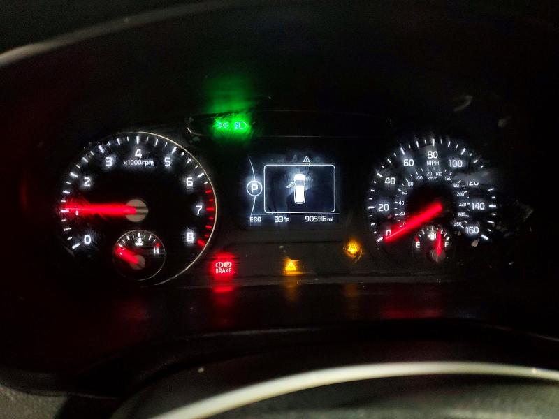 Photo 9 from auction – 2017 KIA SORENTO LX with VIN 5XYPGDA37HG336888