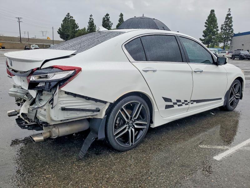 Photo 3 from auction – 2017 HONDA ACCORD with VIN 1HGCR2F63HA202171