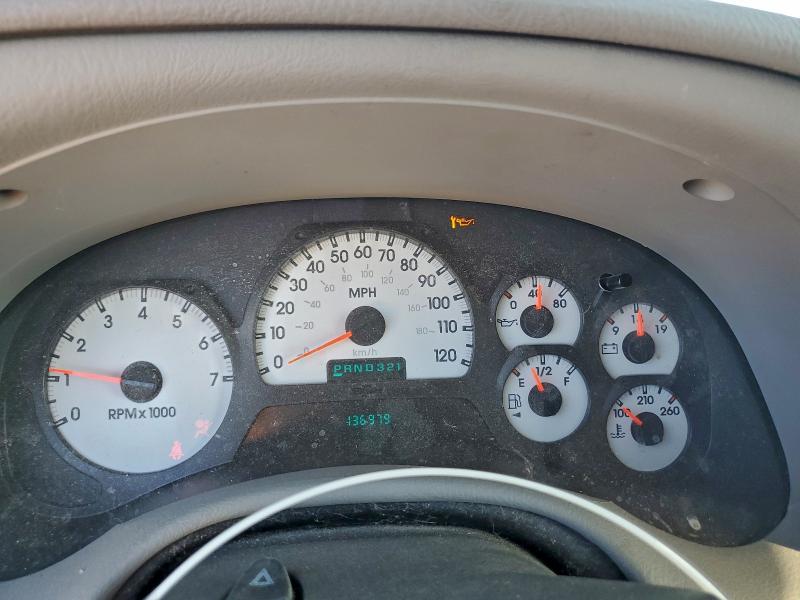 Photo 9 from auction – 2005 CHEVROLET TRAILBLAZE with VIN 1GNDS13S352127004