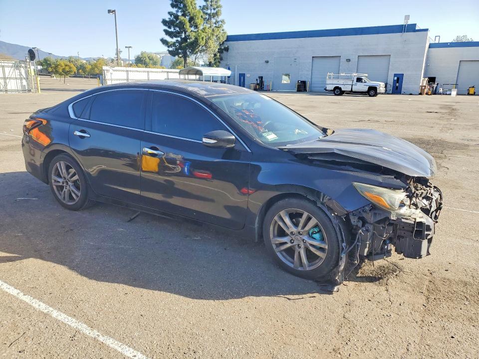 Photo 4 from auction – 2016 NISSAN ALTIMA with VIN 1N4BL3APXGC154646