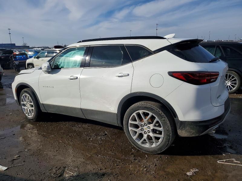 Photo 2 from auction – 2023 CHEVROLET BLAZER 3LT with VIN 3GNKBDRS4PS106783