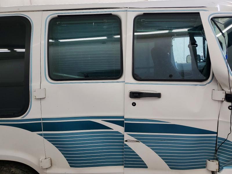 Photo 11 from auction – 1994 DODGE RAM VAN with VIN 2B6HB21XXRK107819