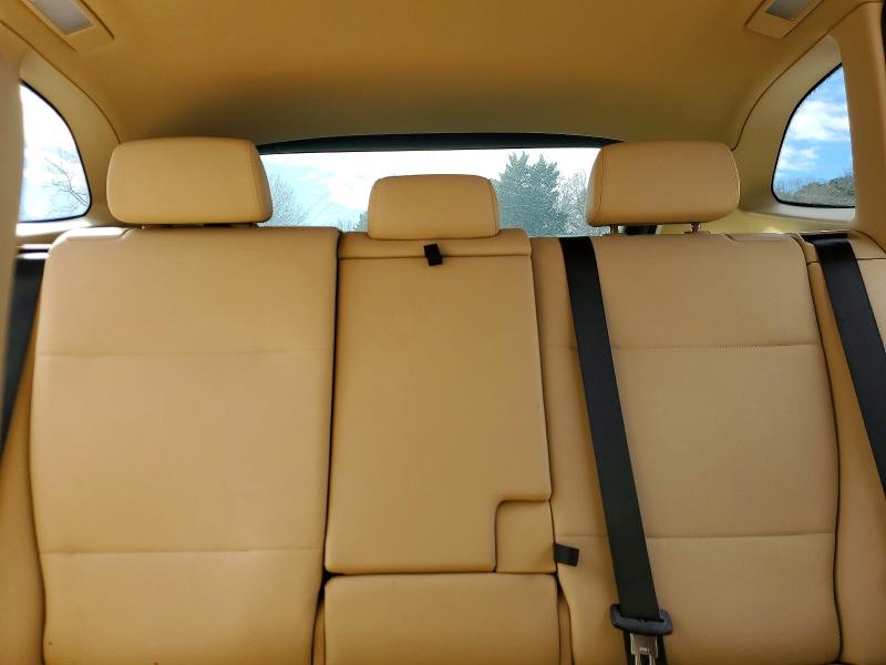 Zdjęcie 10 z aukcji – 2015 BMW X1 SDRIVE2 z VIN WBAVM1C52FV498556