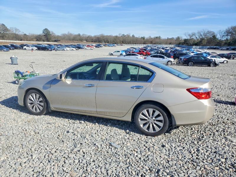 Photo 2 from auction – 2015 HONDA ACCORD EX with VIN 1HGCR2F75FA101574