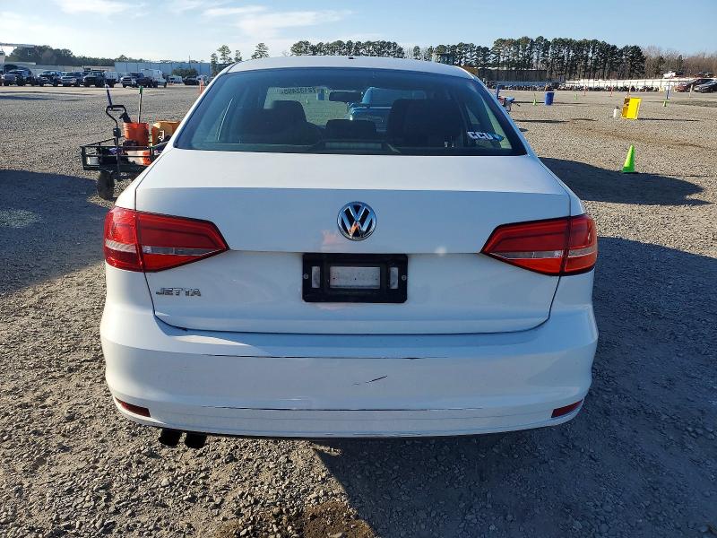 Photo 6 from auction – 2015 VOLKSWAGEN JETTA BASE with VIN 3VW2K7AJ9FM305096