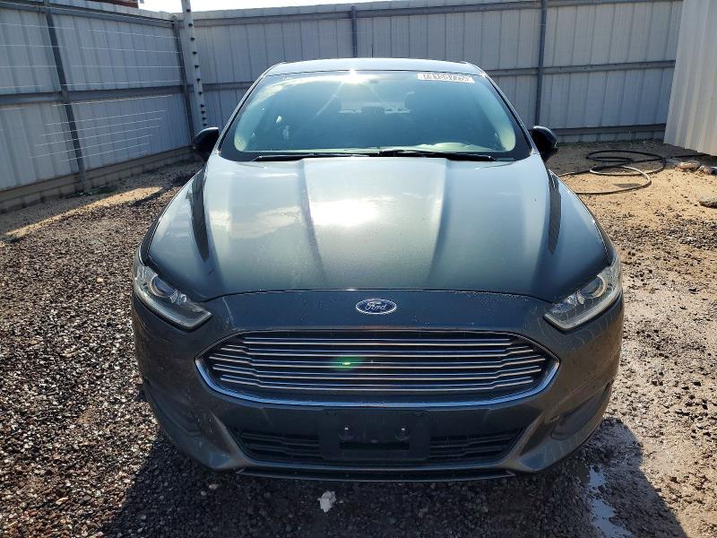 Photo 5 from auction – 2015 FORD FUSION S with VIN 3FA6P0G72FR118512