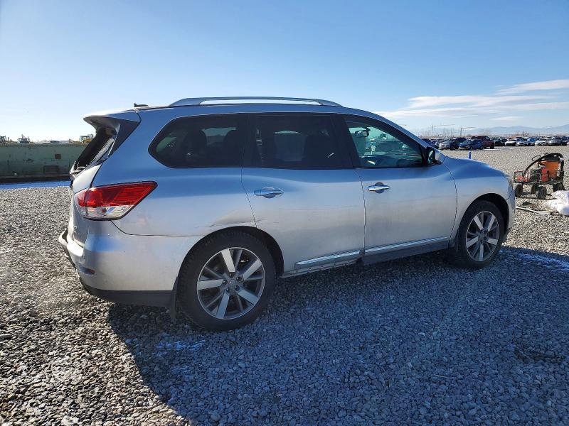 Photo 3 from auction – 2014 NISSAN PATHFINDER with VIN 5N1AR2MM8EC722837