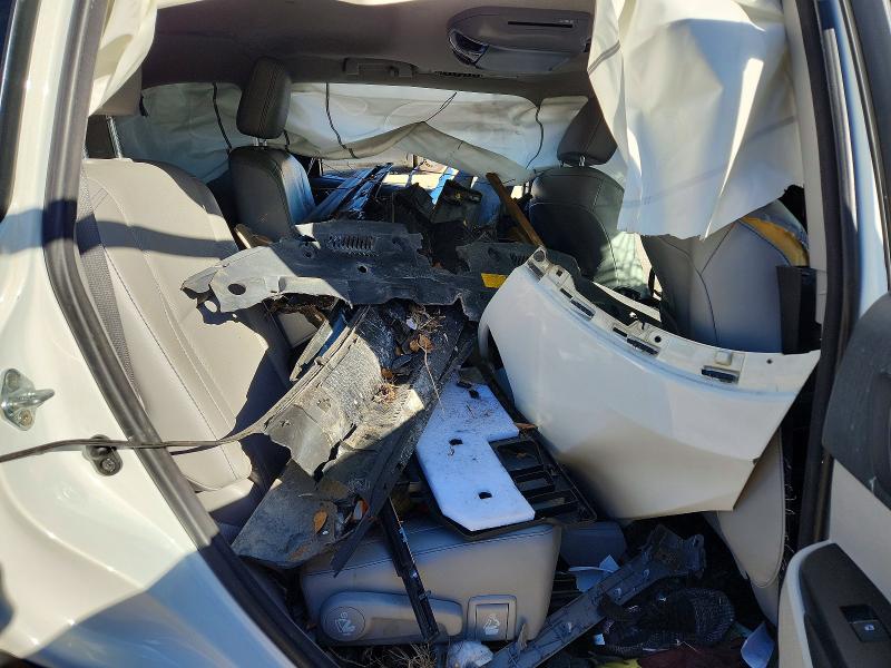 Photo 11 from auction – 2016 TOYOTA HIGHLANDER with VIN 5TDYKRFHXGS173420