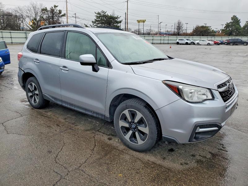 Photo 4 from auction – 2018 SUBARU FORESTER 2 with VIN JF2SJAGC1JH571688
