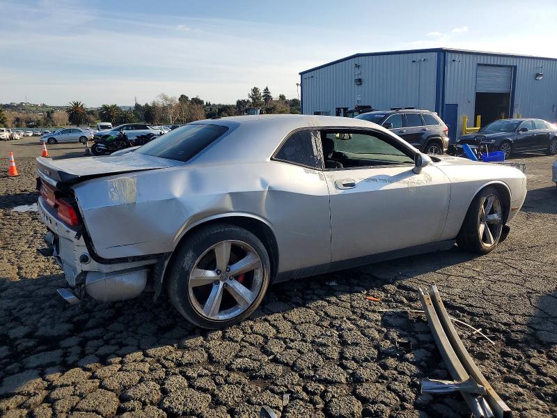 Photo 3 from auction – 2010 DODGE CHALLENGER with VIN 2B3CJ7DW4AH318204