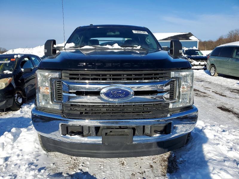 Photo 5 from auction – 2017 FORD F250 SUPER with VIN 1FT7W2B66HEC46169