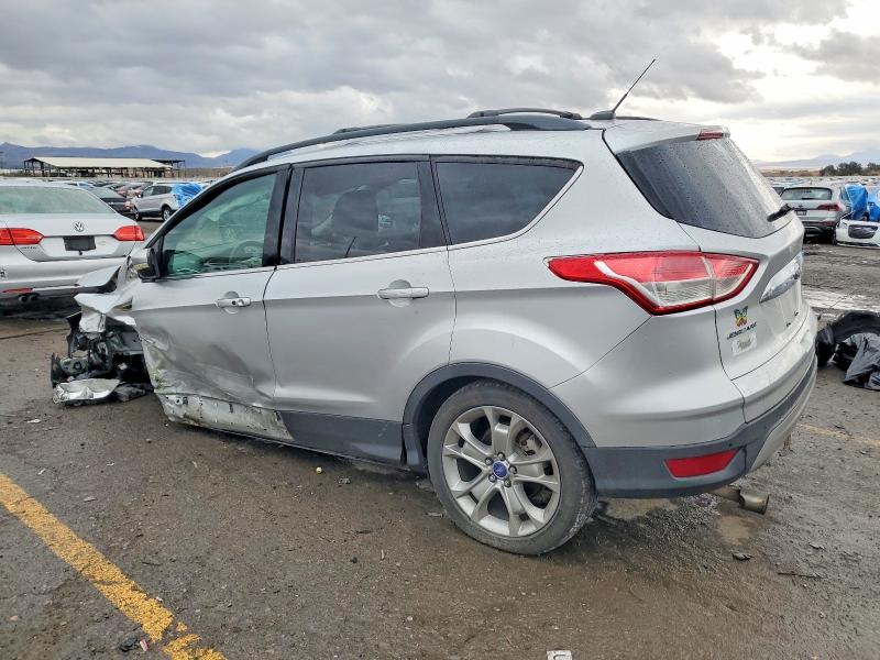 Photo 2 from auction – 2013 FORD ESCAPE SEL with VIN 1FMCU9H90DUA57107