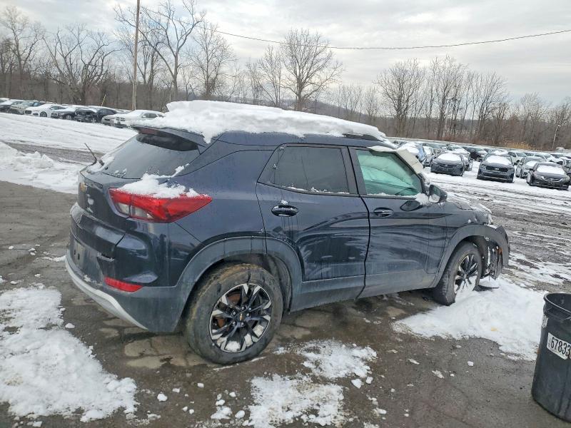 Photo 3 from auction – 2021 CHEVROLET TRAILBLAZE with VIN KL79MRSL5MB064372