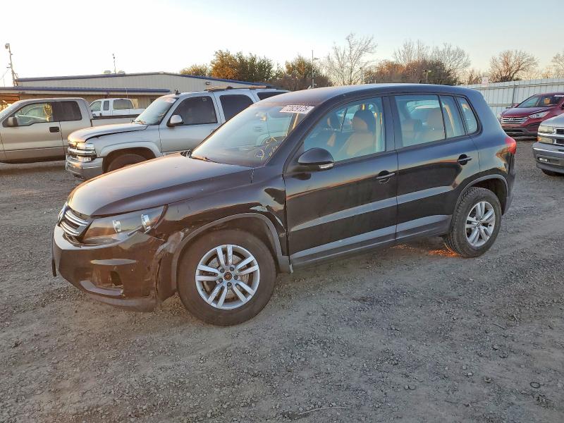 VOLKSWAGEN TIGUAN 2013 with VIN WVGAV7AX6DW543748 - Photo from auction