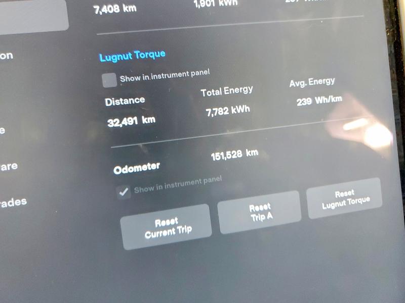 Photo 9 from auction – 2016 TESLA MODEL S with VIN 5YJSA1E49GF149316