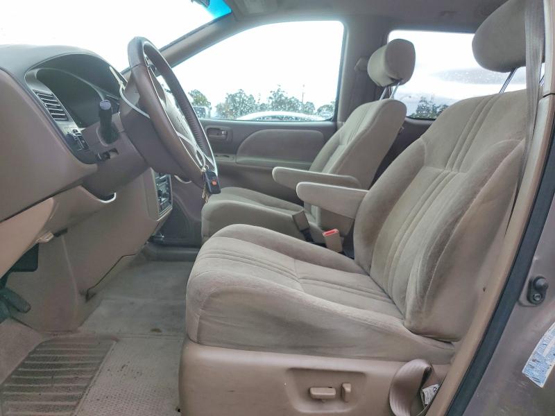 Photo 7 from auction – 1998 TOYOTA SIENNA LE with VIN 4T3ZF13C2WU060531