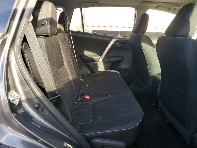Photo 11 from auction – 2015 TOYOTA RAV4 XLE with VIN 2T3WFREV2FW213716