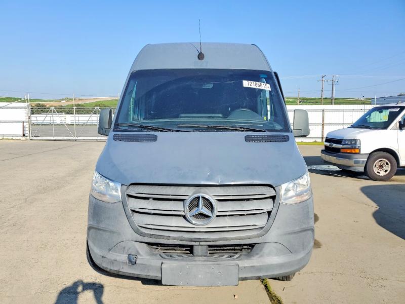 Photo 5 from auction – 2019 MERCEDES-BENZ SPRINTER 2 with VIN WD4PF0CD8KP048423