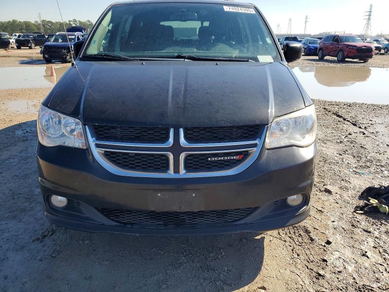 Photo 5 from auction – 2017 DODGE CARAVAN SX with VIN 2C4RDGCG7HR700063