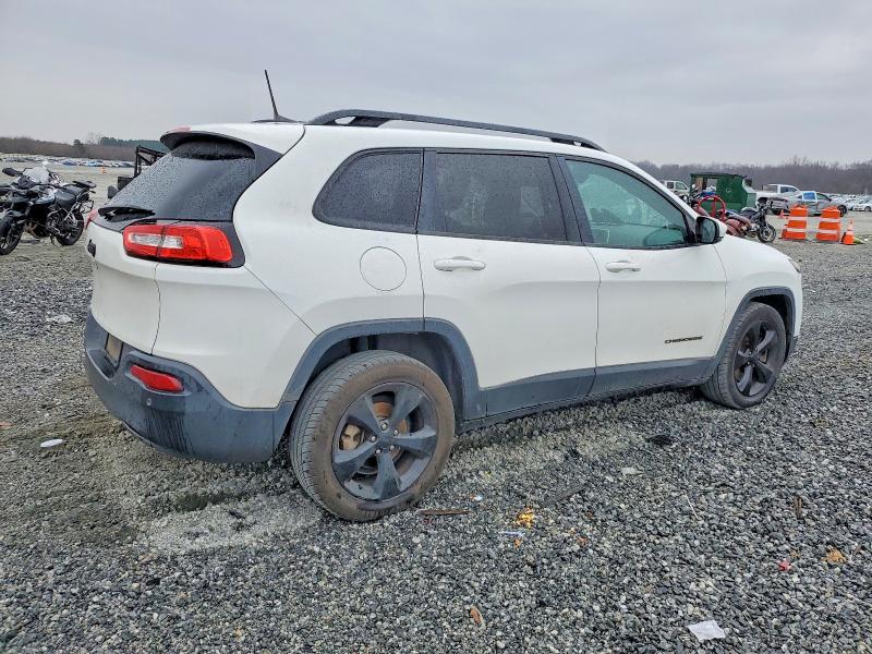 Photo 3 from auction – 2016 JEEP CHEROKEE L with VIN 1C4PJLCB5GW125867