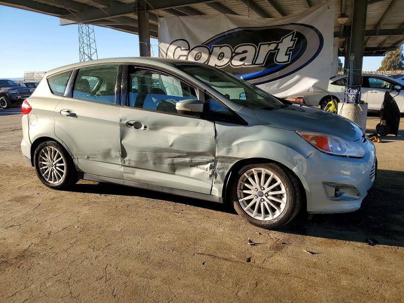 Photo 4 from auction – 2013 FORD C-MAX SE with VIN 1FADP5AU8DL530903