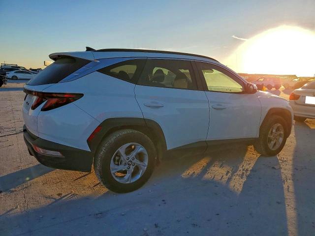 Photo 3 from auction – 2024 HYUNDAI TUCSON SEL with VIN 5NMJB3DE6RH305358