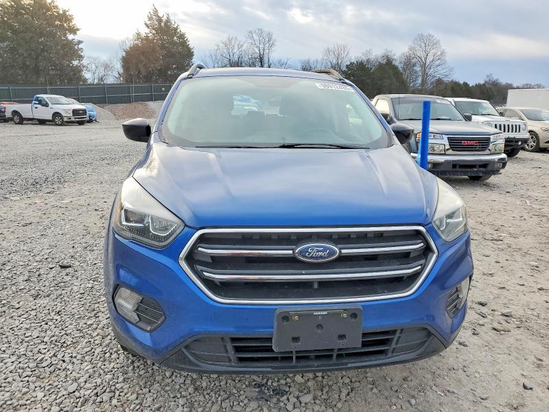 Photo 5 from auction – 2018 FORD ESCAPE SE with VIN 1FMCU9GD0JUA96491