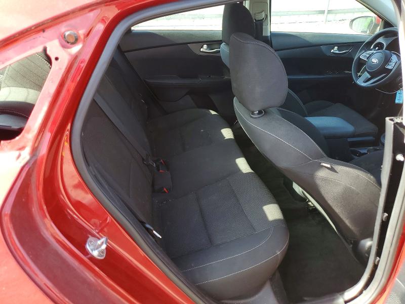 Photo 10 from auction – 2019 KIA FORTE FE with VIN 3KPF24AD6KE129626